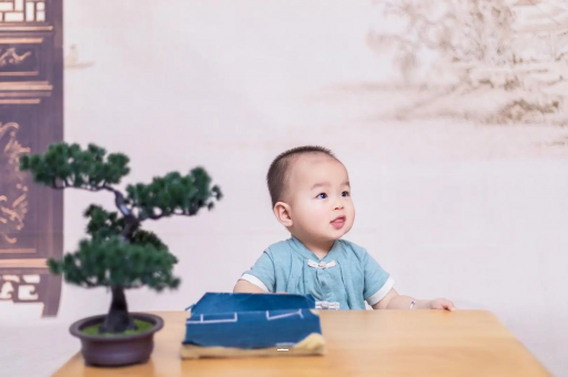 黑河宝宝睡觉总是翻来覆去 黑河宝宝睡觉总是翻来覆去